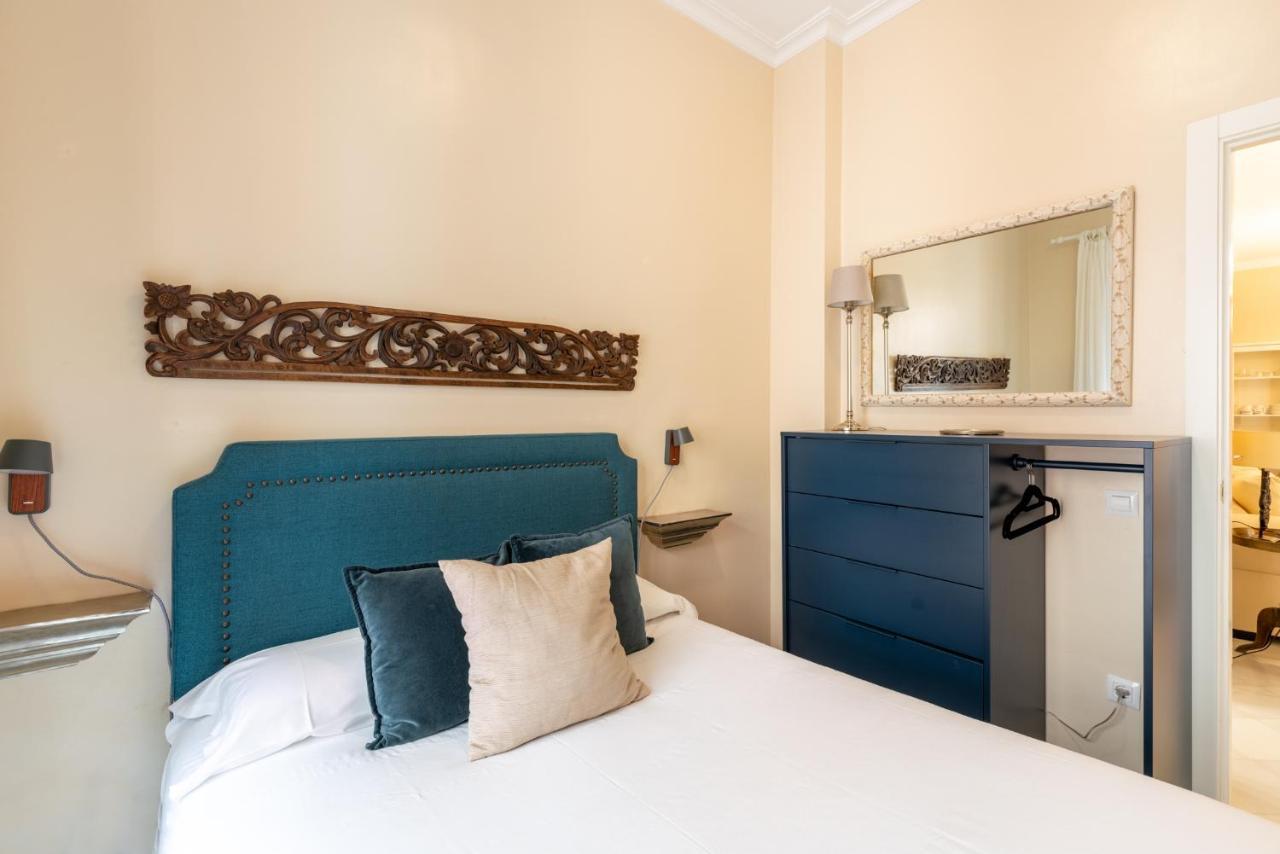 Precioso Y Moderno Apartamento En Centro De Sevilla Bagian luar foto