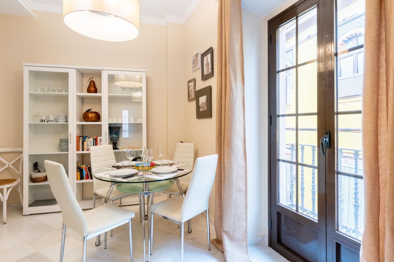 Precioso Y Moderno Apartamento En Centro De Sevilla Bagian luar foto