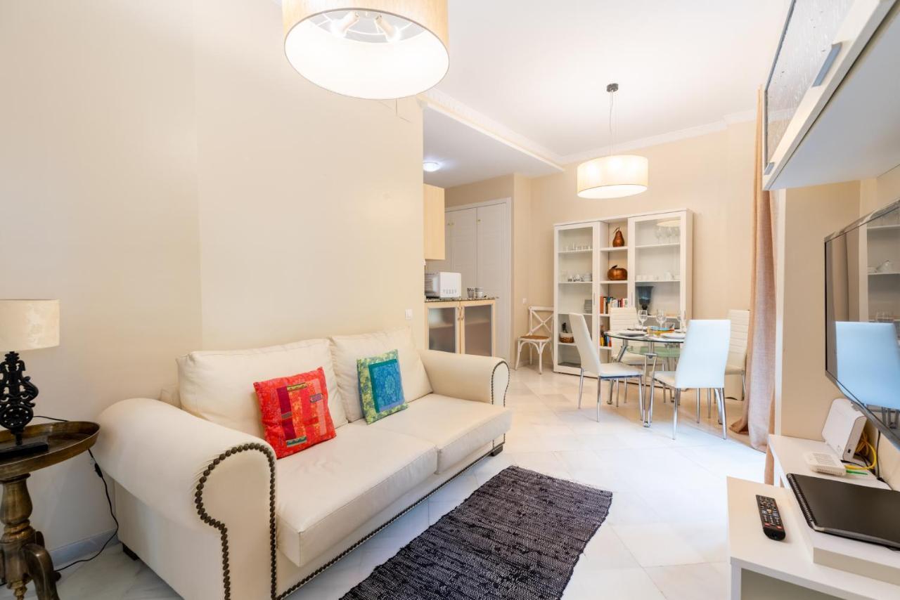 Precioso Y Moderno Apartamento En Centro De Sevilla Bagian luar foto