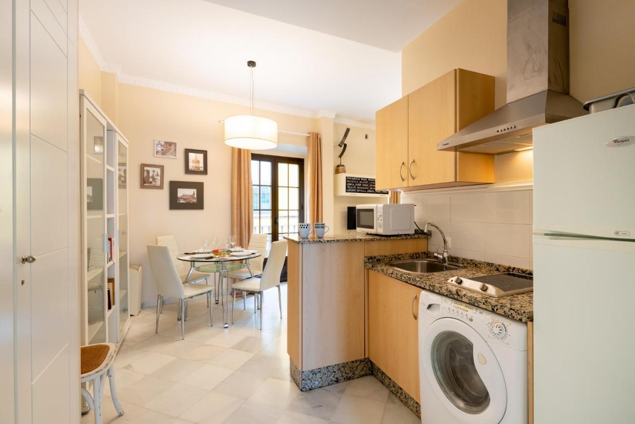 Precioso Y Moderno Apartamento En Centro De Sevilla Bagian luar foto