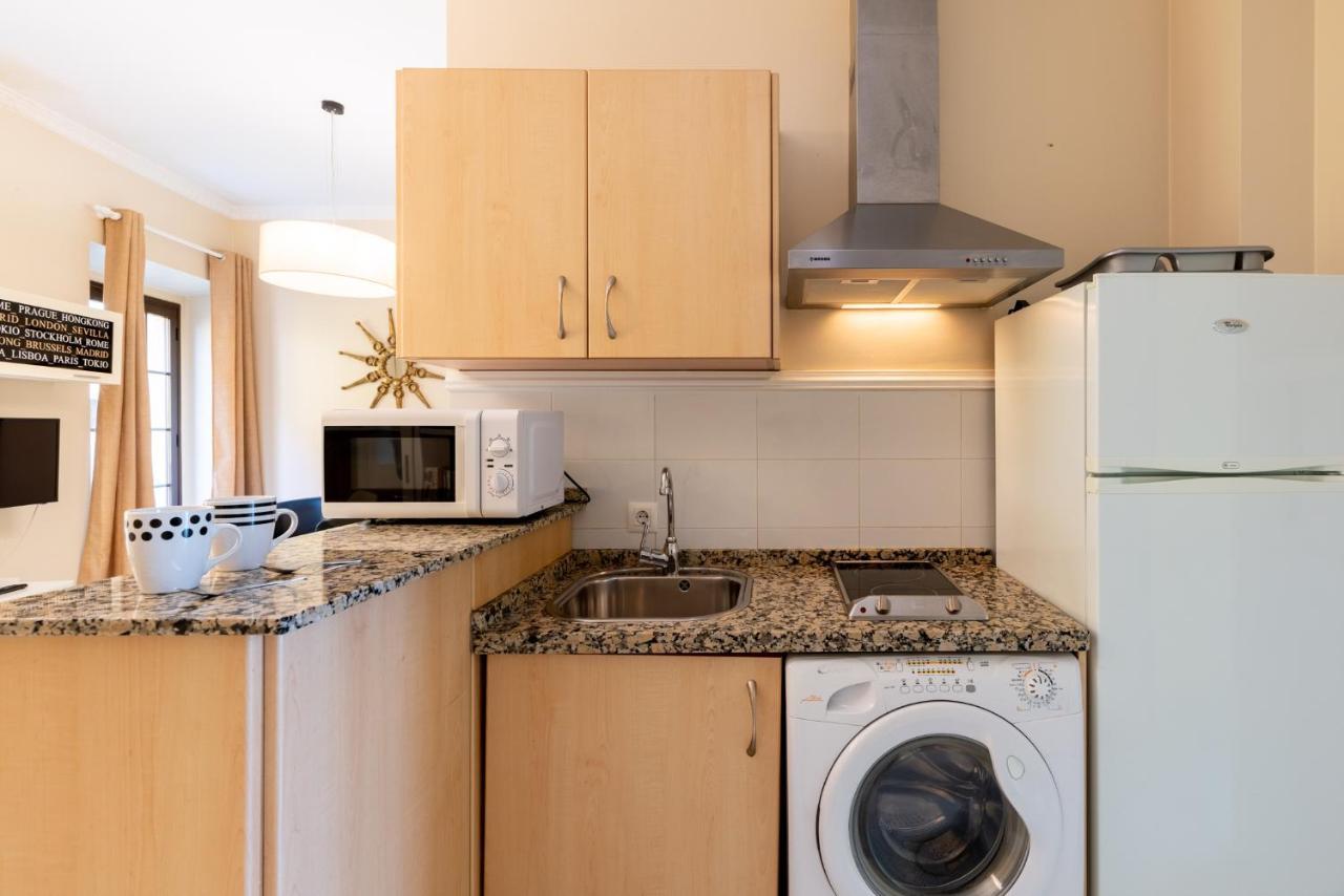 Precioso Y Moderno Apartamento En Centro De Sevilla Bagian luar foto