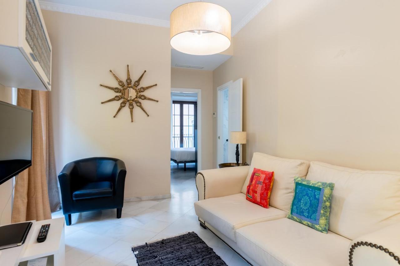 Precioso Y Moderno Apartamento En Centro De Sevilla Bagian luar foto