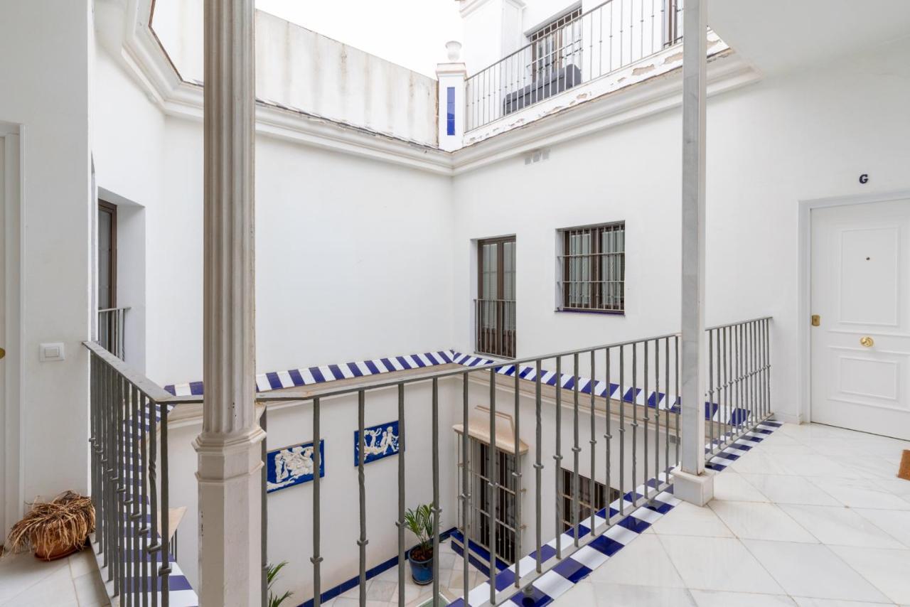 Precioso Y Moderno Apartamento En Centro De Sevilla Bagian luar foto